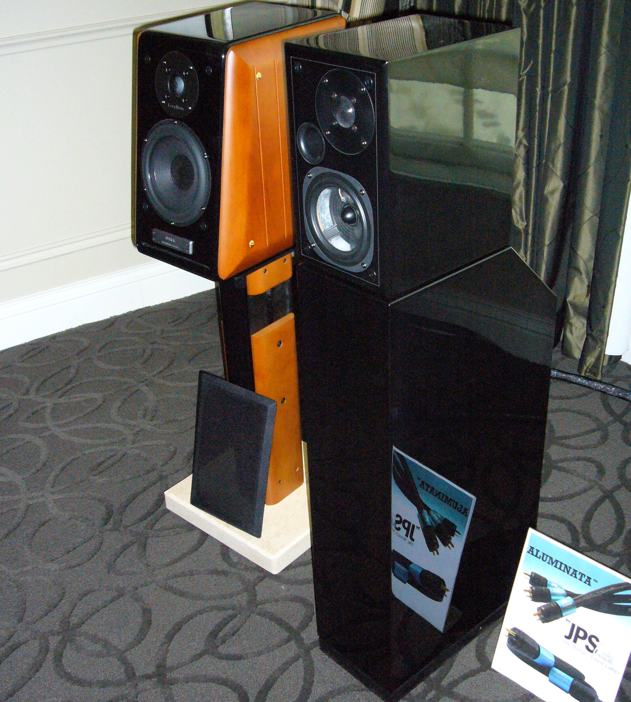 USHER S-520 Signature スピーカー USHER S-520 Bookshelf Speakers - Classic Sound